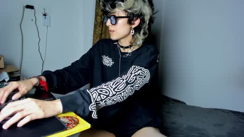 Otto 3 online show from 17, 12, 2024