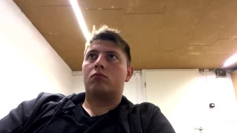 outflayd online show from 28, 10, 2025