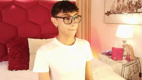 Owen online show from 12, 4, 2026