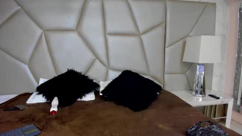 owen_stone1 online show from 11, 4, 2026