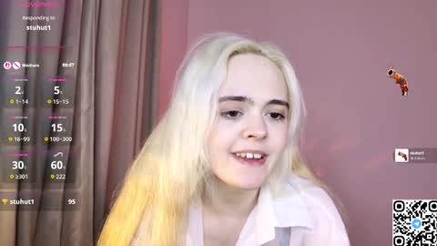 Snapshot of oxcy_live chatting on 25, 4, 2026 Oxcy online show from 25, 4, 2026
