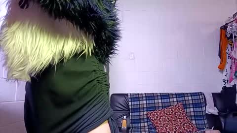 Jeannifer online show from 15, 10, 2025