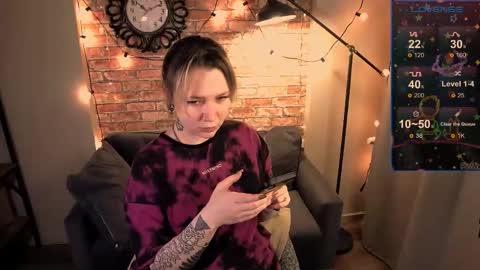 ozalin_green online show from 30, 12, 2024