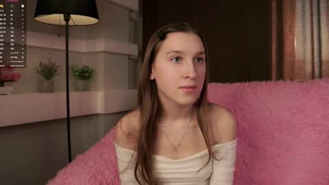 Caroline or just Lina online show from 28, 2, 2026