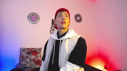 Snapshot of ozorio_dany chatting on 2, 2, 2026 Dany Ozorio online show from 2, 2, 2026