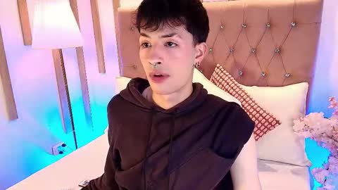 Snapshot of ozorio_dany chatting on 2, 3, 2026 Dany Ozorio online show from 2, 3, 2026