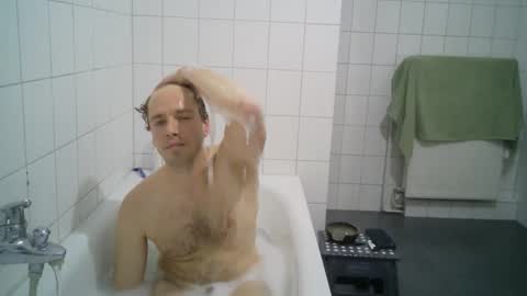 ozztron online show from 28, 2, 2025