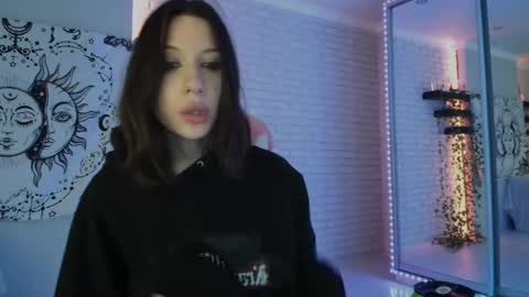 Alice online show from 5, 12, 2024