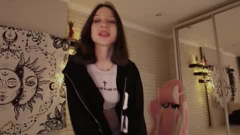 Alice online show from 26, 12, 2024