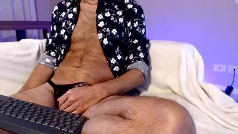 Snapshot of p_h_i_l chatting on 16, 1, 2025 Fede online show from 16, 1, 2025