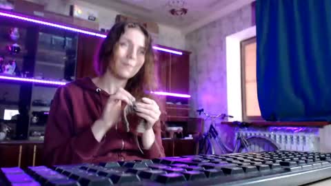 Snapshot of pa1e_pr1ncess chatting on 23, 5, 2026 Ella online show from 23, 5, 2026
