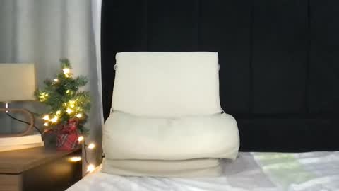 Javi    online show from 6, 12, 2024