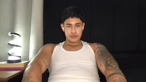 Snapshot of pablo_boston chatting on 9, 8, 2026 Javi online show from 9, 8, 2026