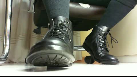 Pablo Meness online show from 7, 1, 2025