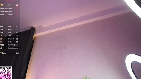 Kimlovense is activeThere are legends that in this room all your wishes can come true  Private is Open online show from 12, 9, 2025