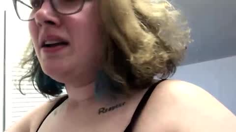 Snapshot of paigechantel chatting on 29, 4, 2026 paigechantel online show from 29, 4, 2026