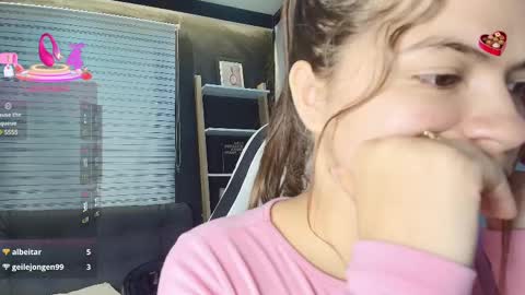 Snapshot of paigejayden chatting on 28, 2, 2025 Paige online show from 28, 2, 2025