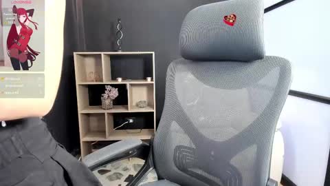 Snapshot of paigejayden chatting on 8, 3, 2025 Paige online show from 8, 3, 2025