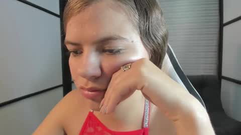 Snapshot of paigejayden chatting on 12, 3, 2025 Paige online show from 12, 3, 2025