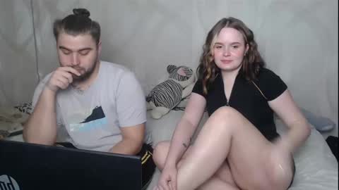 Lizzi  Igor online show from 12, 1, 2025