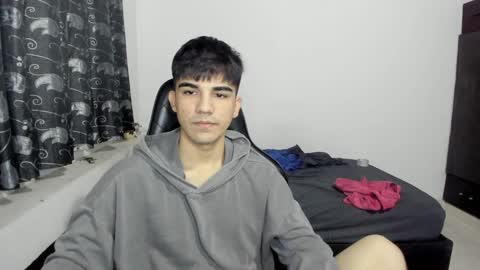 Snapshot of pakun_ chatting on 8, 2, 2025 pakun_ online show from 8, 2, 2025