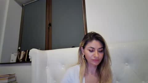 Pamela051087 online show from 15, 12, 2025