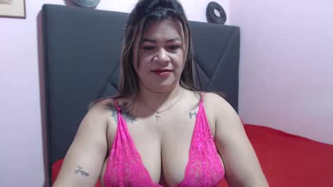 pamela_echeverria online show from 13, 9, 2025