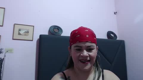 pamela_echeverria online show from 3, 10, 2025
