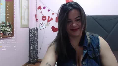 Snapshot of pamela_echeverria chatting on 29, 4, 2026 pamela_echeverria online show from 29, 4, 2026