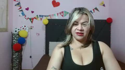 Snapshot of pamela_echeverria chatting on 26, 6, 2026 pamela_echeverria online show from 26, 6, 2026