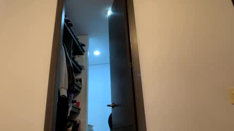 pamela_milleer online show from 19, 1, 2026