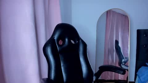 Snapshot of pamela_trouble chatting on 12, 2, 2025 pamela_trouble online show from 12, 2, 2025