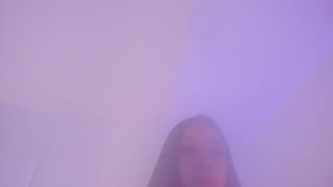 Manuela online show from 4, 12, 2025