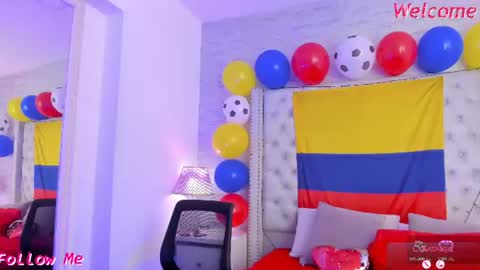 Snapshot of pamelamiler_ chatting on 25, 6, 2026 TELL ME PAMELLA AND GIVE ME A GOOD GRADE ITS IMPORTANT online show from 25, 6, 2026