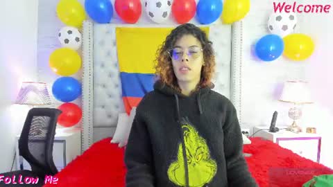 Snapshot of pamelamiler_ chatting on 28, 6, 2026 TELL ME PAMELLA AND GIVE ME A GOOD GRADE ITS IMPORTANT online show from 28, 6, 2026