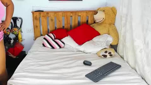 Snapshot of pamelaruiizz3 chatting on 24, 9, 2025 Pamela online show from 24, 9, 2025