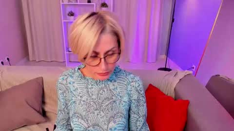 pamellamurphy online show from 28, 10, 2025