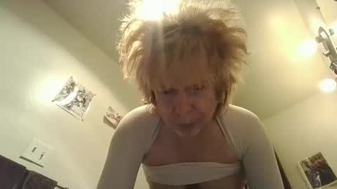 paminpantyhose online show from 7, 10, 2025