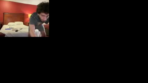 PantsLessTraveler online show from 27, 9, 2025