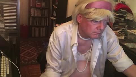 Snapshot of pantyvloletlace chatting on 21, 12, 2025 Pantyvioletlace online show from 21, 12, 2025