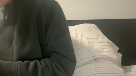 Snapshot of paolb305 chatting on 6, 1, 2025 El wolf online show from 6, 1, 2025