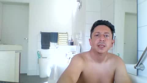 Snapshot of paolo006 chatting on 20, 9, 2025 paolo006 online show from 20, 9, 2025
