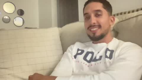 Snapshot of papicubano_guapo23cm chatting on 31, 5, 2026 papicubano_guapo23cm online show from 31, 5, 2026