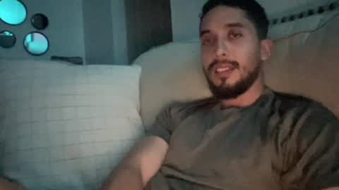 Snapshot of papicubano_guapo23cm chatting on 1, 7, 2026 papicubano_guapo23cm online show from 1, 7, 2026
