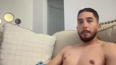 Snapshot of papicubano_guapo23cm chatting on 24, 7, 2026 papicubano_guapo23cm online show from 24, 7, 2026