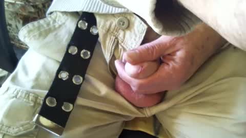 Shmoo online show from 25, 11, 2025