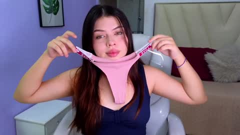 Amy and my doll online show from 25, 1, 2025