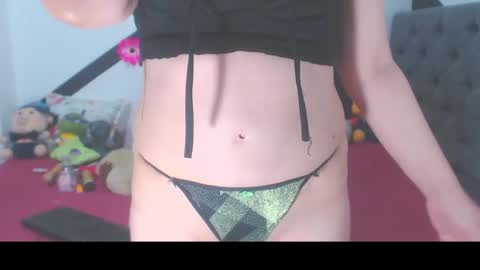 paris_squirtt online show from 14, 11, 2025