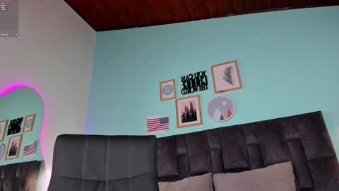 PARIS online show from 17, 1, 2025