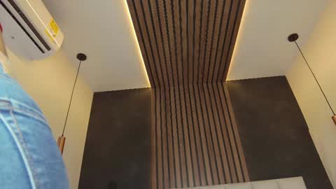 PARIS online show from 20, 2, 2025